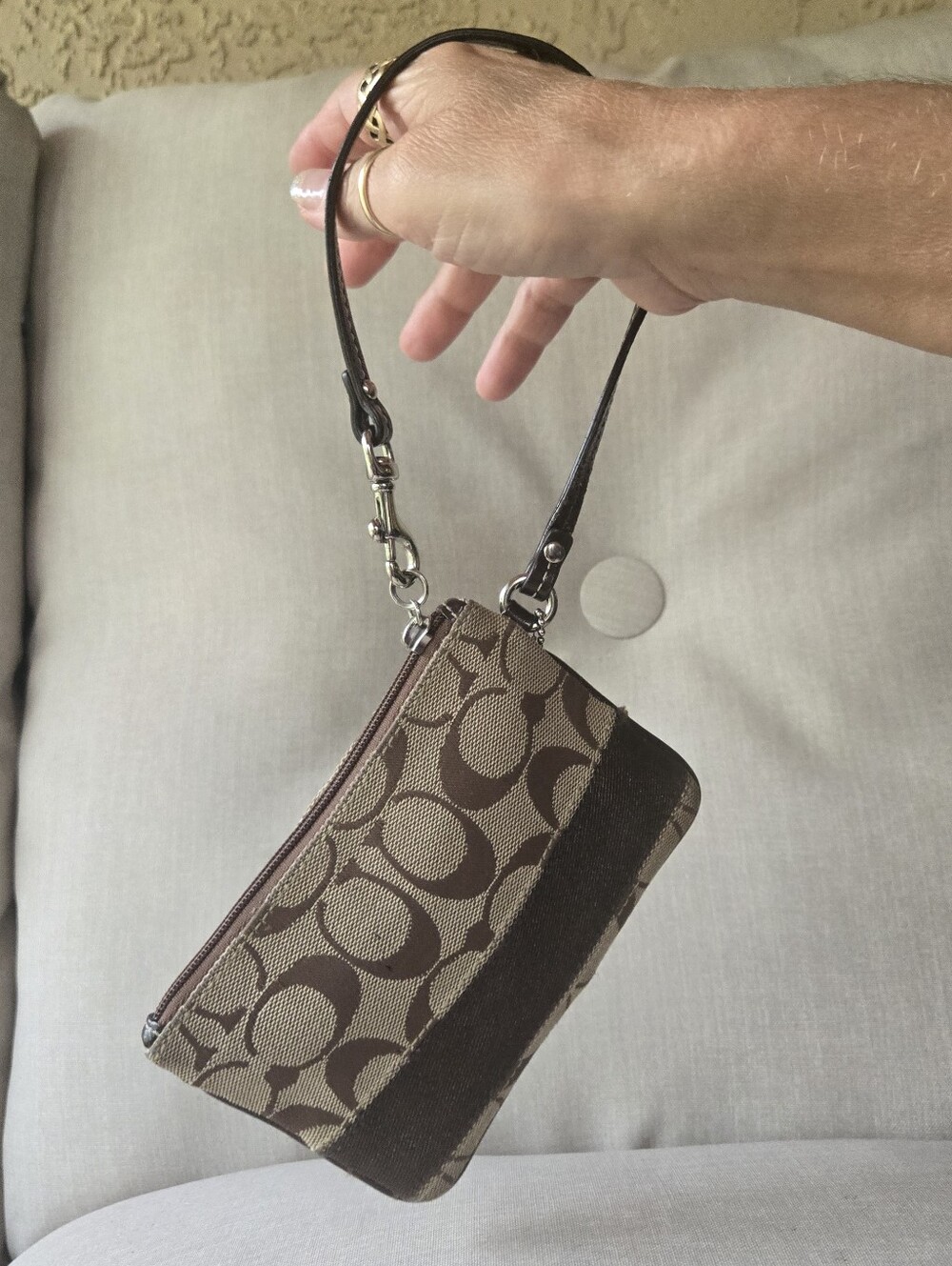 Coach Signature Jacquard Canvas Wristlet Brown Tan Mini Clutch - Picture 4 of 10